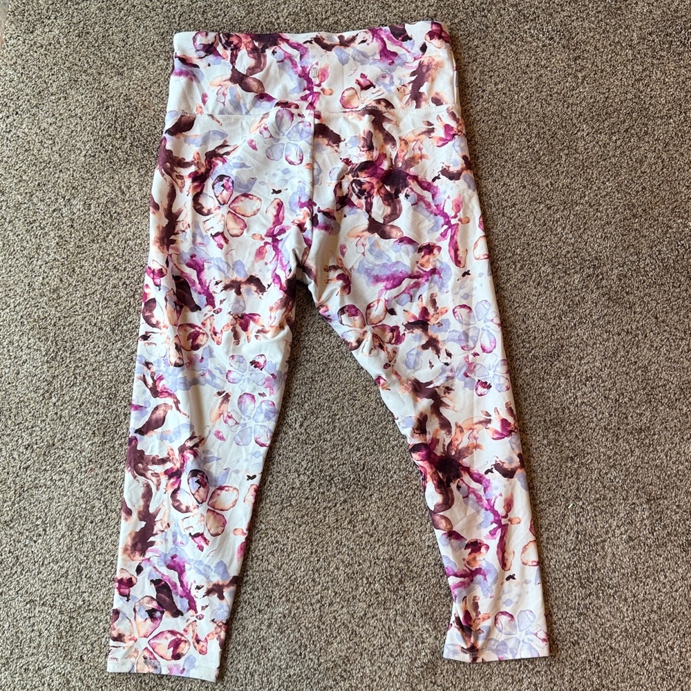 Balance Collection | Floral Watercolor Print Leggings - Pink & Purple - Picture 6 of 11